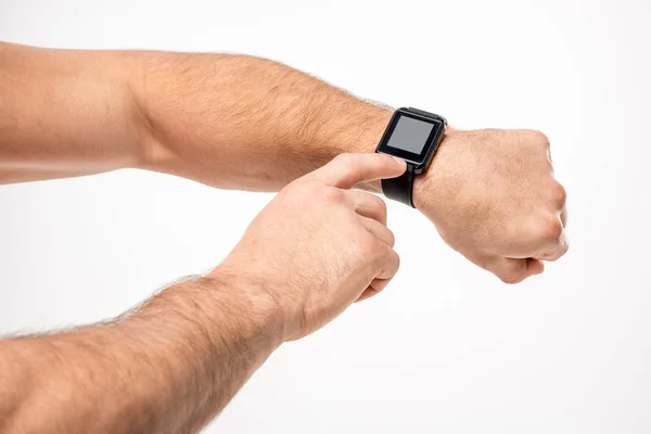 Man pekar på smartwatch — Stockfoto