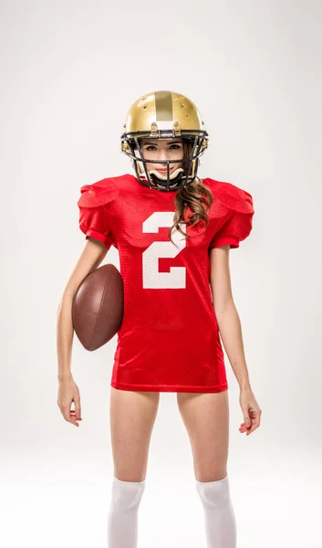 Bonito jogador de futebol americano feminino — Fotografia de Stock