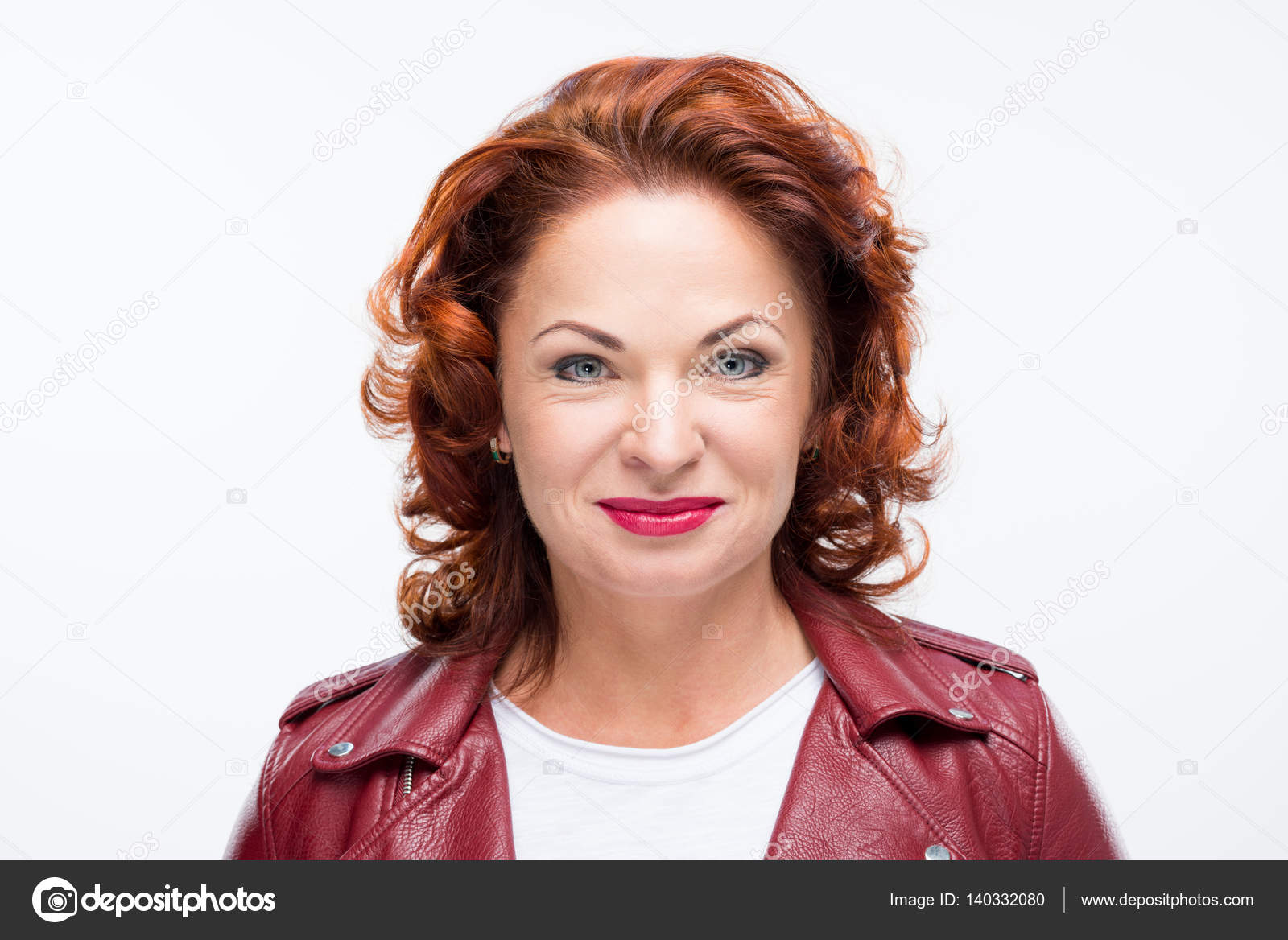 зрелая женщина 
