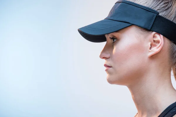 Woman in black cap — Stock Photo, Image