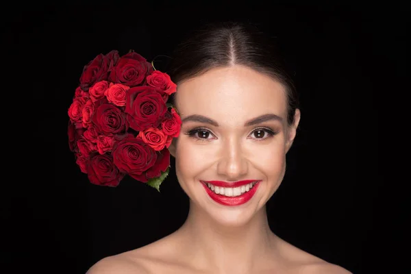 Femme avec bouquet de roses — Photo