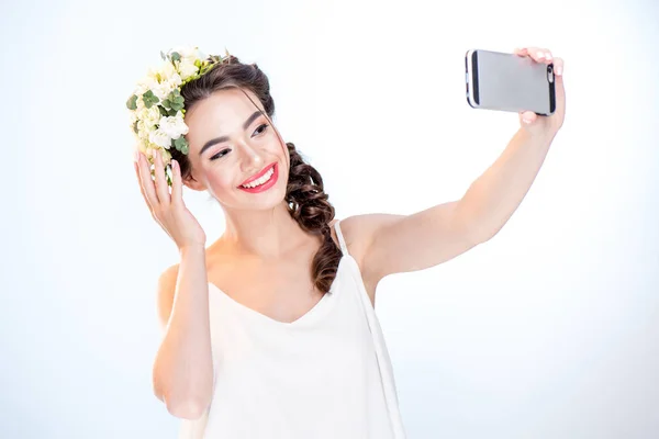 Mulher fazendo selfie — Fotografia de Stock