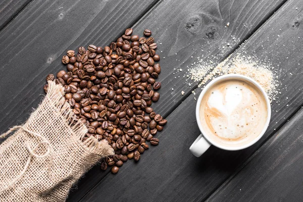 Cup of fresh made coffee — Stock Photo, Image