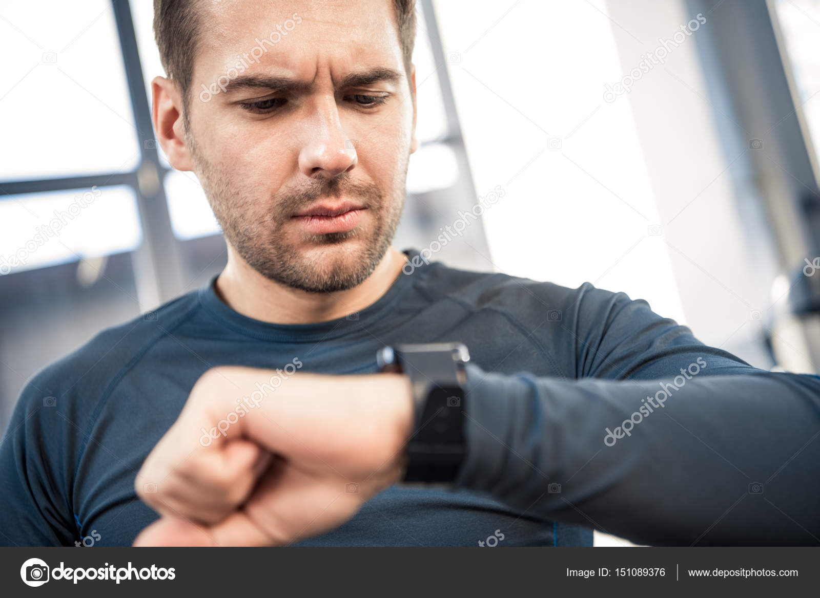 smartwatch for working man