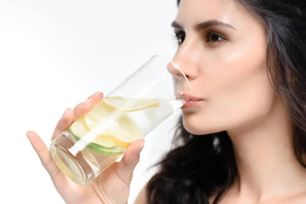 Woman drinking water — Stock Photo, Image