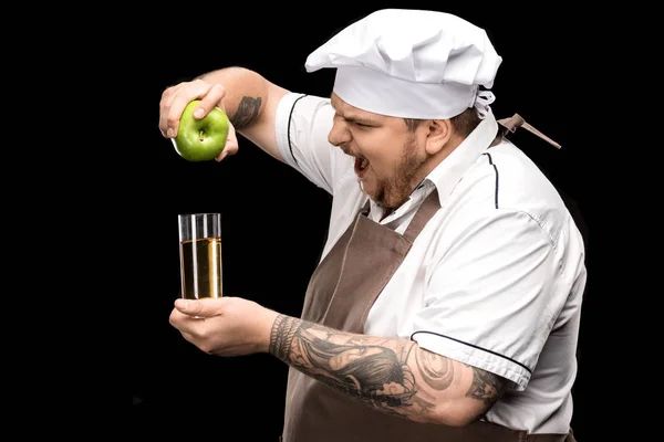 Cuisinière avec jus de pomme — Photo