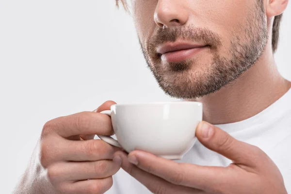 Uomo che beve caffè — Foto Stock