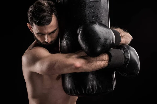 Boxer con sacco da boxe — Foto stock