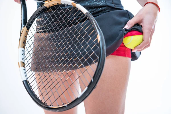Mujer con raqueta y pelota - foto de stock