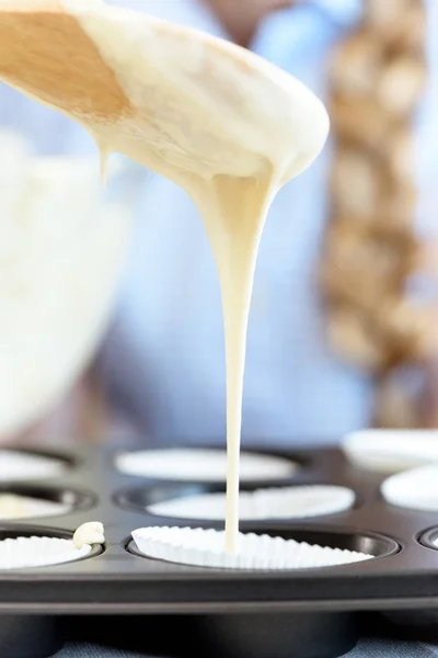 Dough and baking form — Stock Photo
