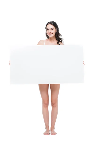 Mujer sosteniendo tarjeta en blanco - foto de stock