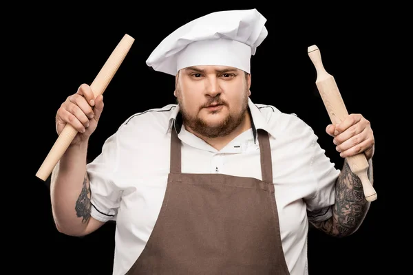 Chef professionnel avec rouleau à pâtisserie — Photo de stock