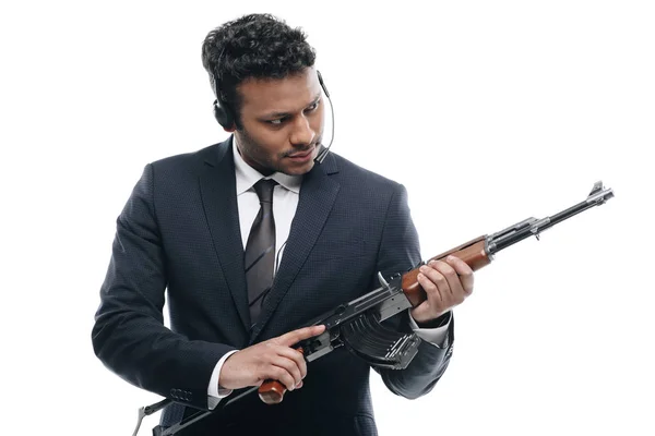 African american bodyguard with rifle — Stock Photo