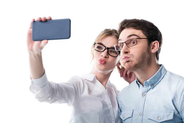 Empresarios tomando selfie - foto de stock