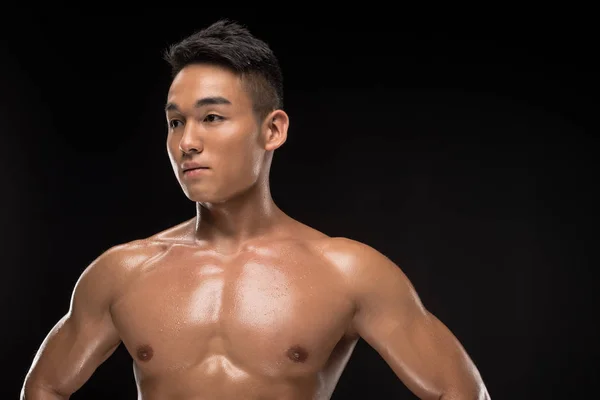 Hemdlose muskulöse asiatische Mann — Stockfoto