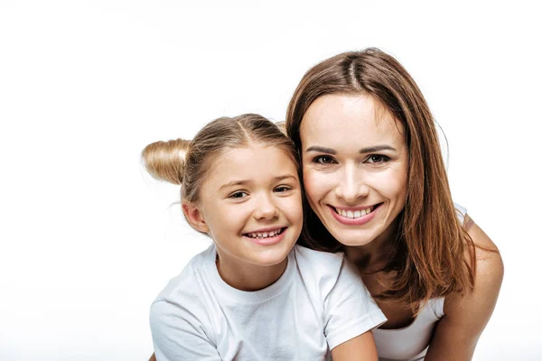 Gülümseyen anne ve kız 