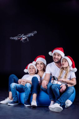 Hexacopter uçak kullanarak aile