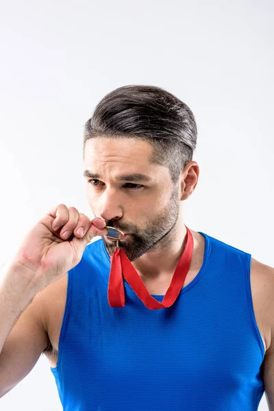 Человек с золотой медалью — стоковое фото