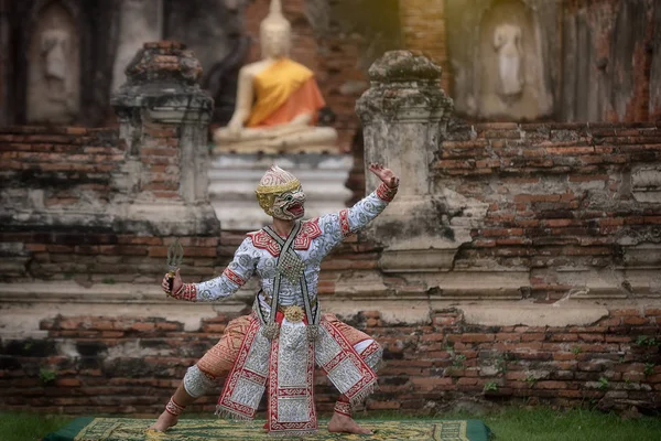 Thailändsk traditionell dans av Ramayana dansen — Stockfoto