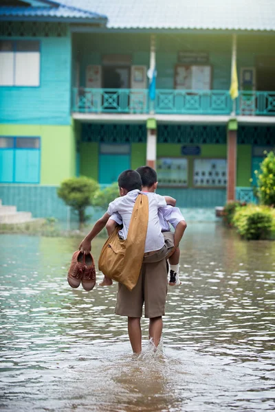 태국에서 홍수 학교. 스톡 이미지