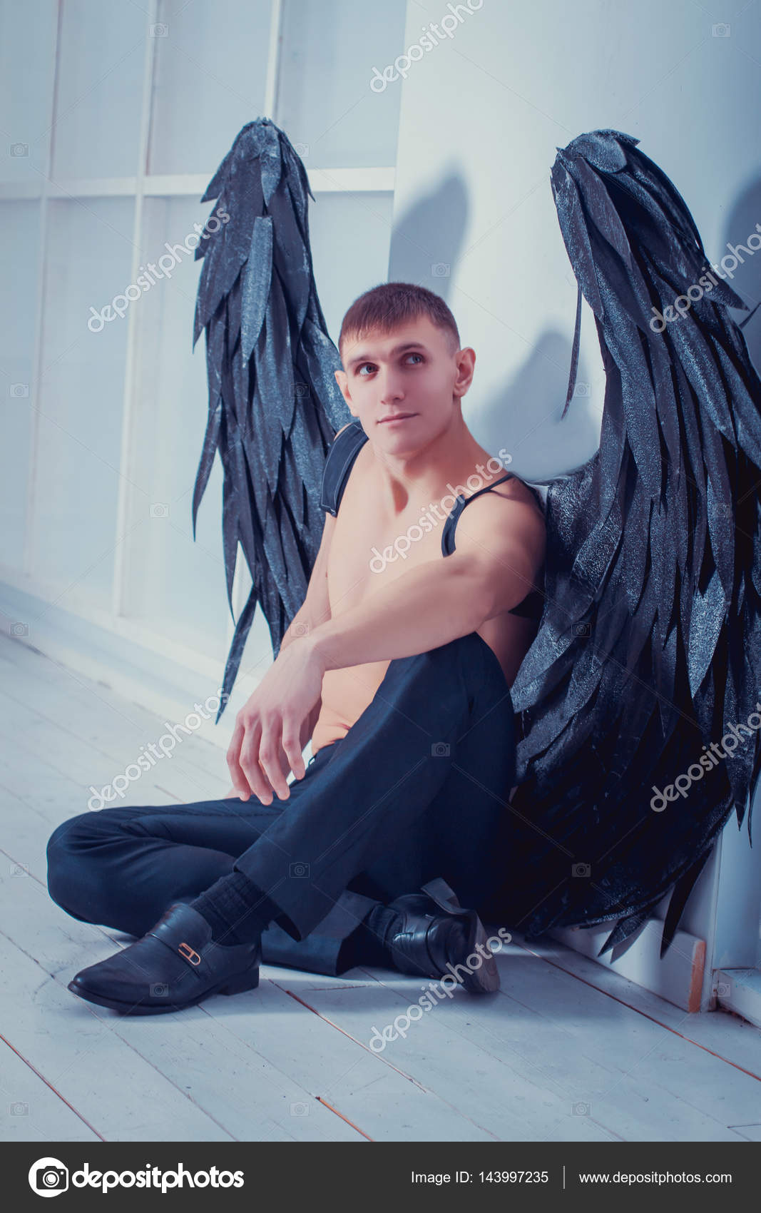 Buchnevamariya L'homme D'ange Photographie Des Avec — ©143997235 Ailes oeCdxB