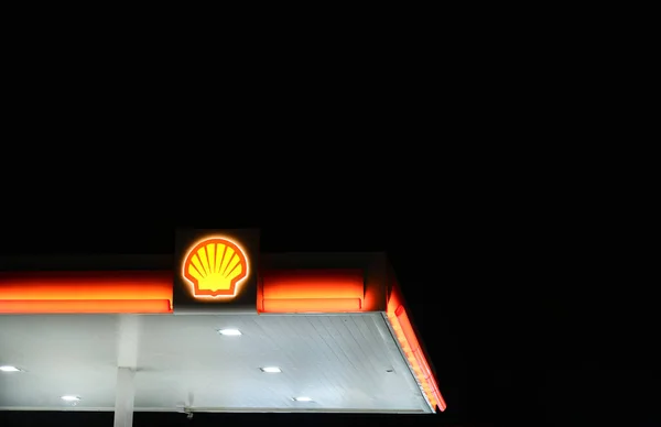 Posto de gasolina Shell em 7 de julho de 2017 em Bangkok, Tailândia . — Fotografia de Stock