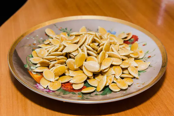 Pumpkin seeds, fried, — Stock Photo, Image