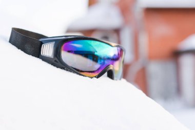 Snowboard için maske