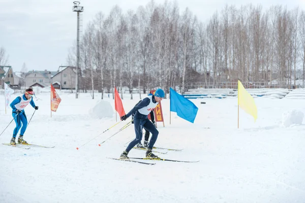 Zarinsk Russia March 2020 People Skiing Mass Skiing Winter Competitions — Stock Photo, Image