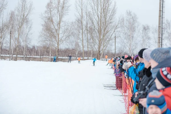 Zarinsk Russia Marzo 2020 Sci Sci Massa Sci Tra Gli — Foto Stock