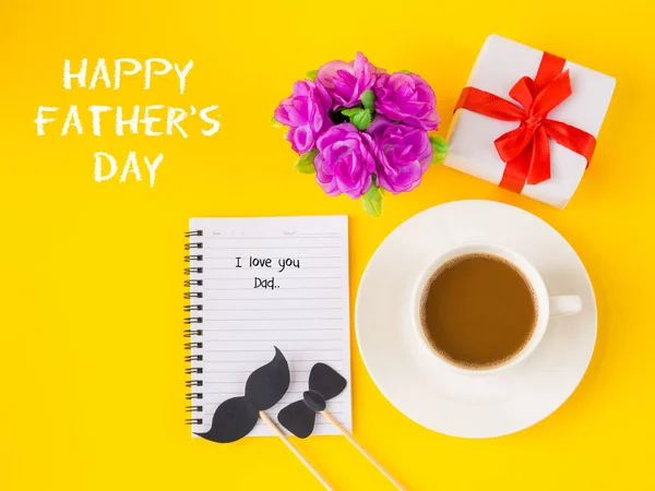 Concepto del día del padre. Feliz Día del Padre y me encanta el mensaje del papá — Foto de Stock