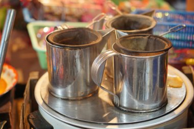 sıcak buharı - yumuşak odak ile Tay cezve kazan