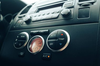 Araba Pano içinde araba üzerinden vurdu