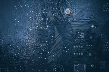 Teknolojik altyapı ile bilgisayar işlemci Cpu kavramı mavi devre kartı 