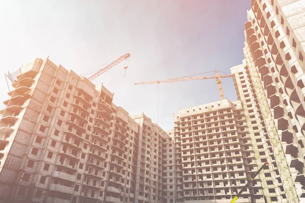 Voronej şehir modern beton yüksek katlı binaların inşaat alanında 