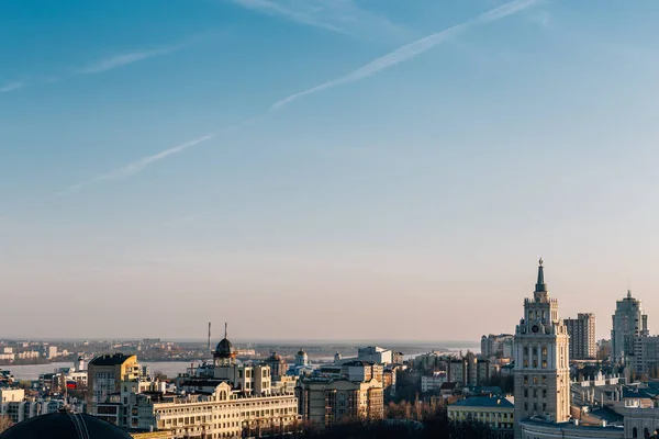 South-Eastern Railway edifício administração em Voronezh, símbolo da cidade, em ba — Fotografia de Stock