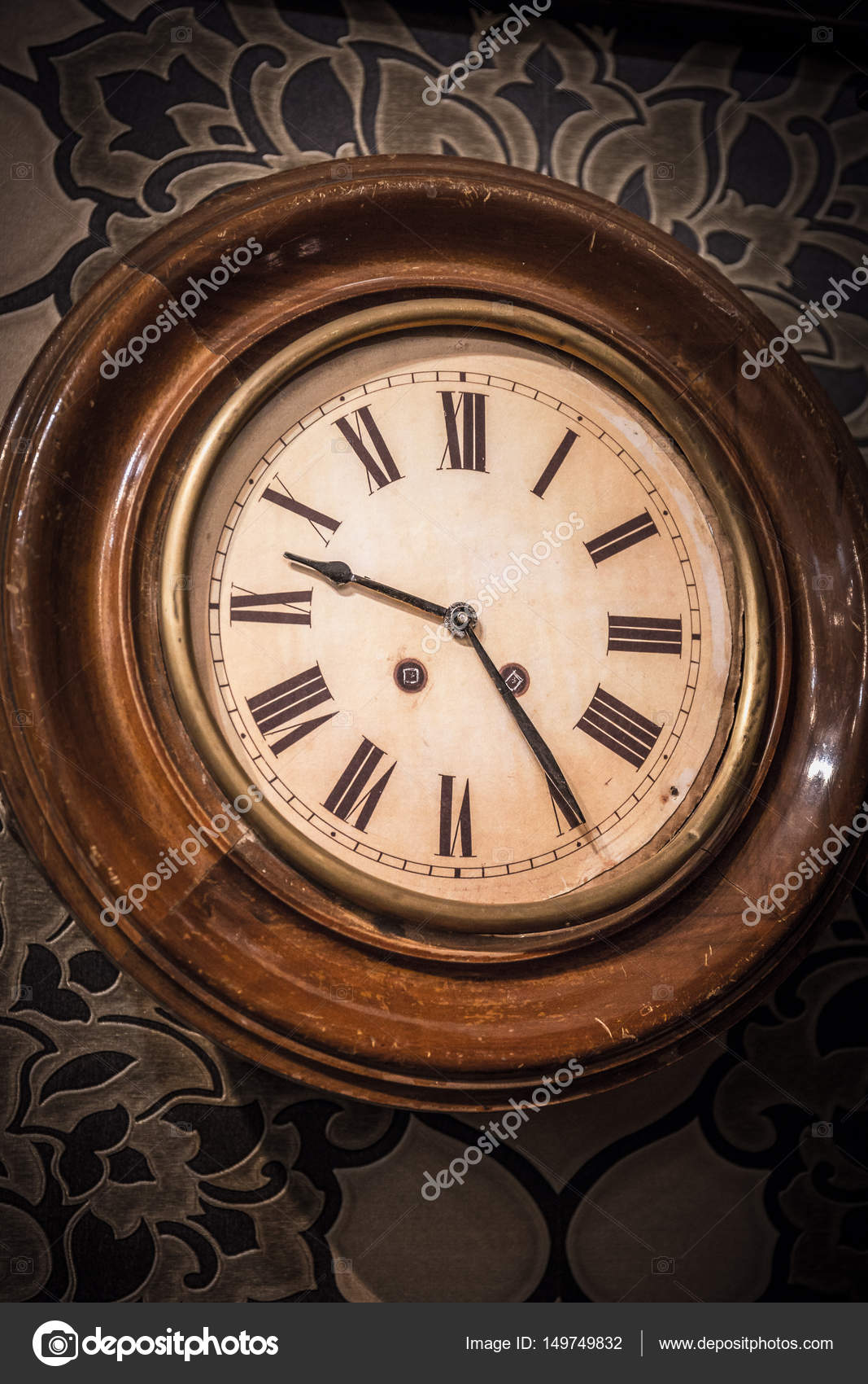 Ancient vintage wall clock — Stock Photo © DedMityay 149749832