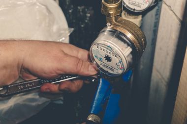 Tesisatçı değişiklikleri su sayacı