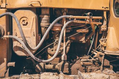 Ekskavatör yakın çekim çalışma mekanizmaları