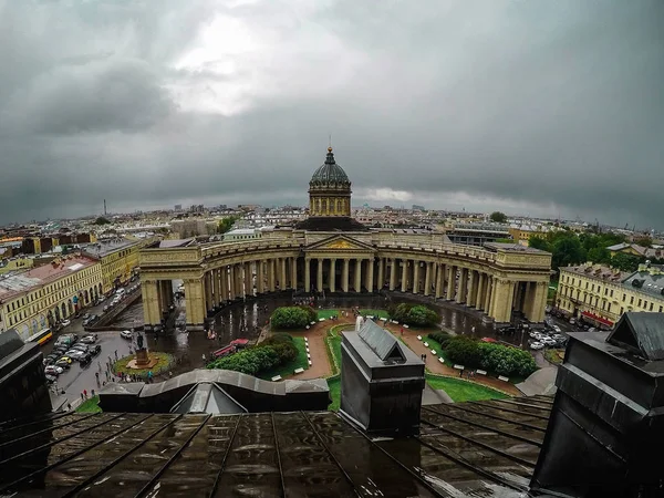 Vista do telhado para a Catedral de Kazan — Fotografia de Stock