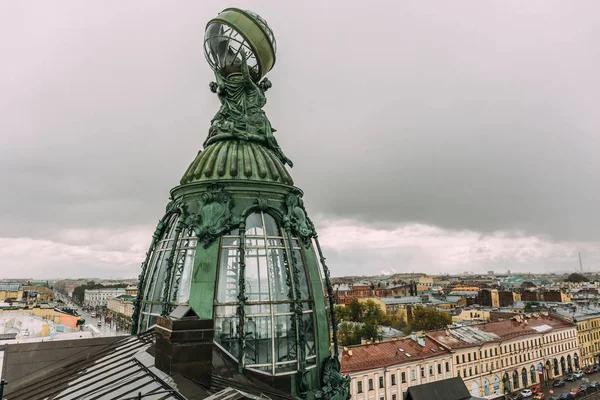 Kuppel des Sängerhauses in Sankt-Petersburg, Russland — Stockfoto