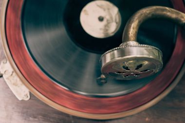 Eski antika gramofon oyuncu, en iyi görünümü