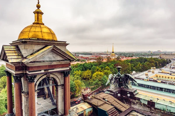 Θέα από την οροφή του καθεδρικού ναού του Αγίου Ισαάκ, Αγία Πετρούπολη — Φωτογραφία Αρχείου