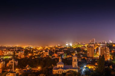 Gece manzarasına yerleşim merkezi Voronej, güzel gece şehir manzarası