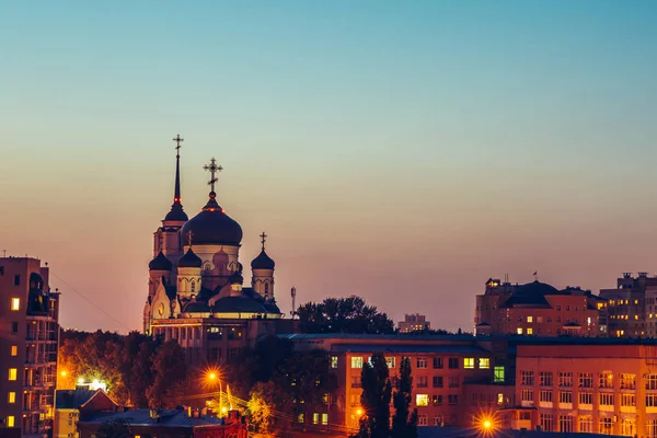 Annunciation Cathedral (pravoslavná církev) v city centru Voronezh, Rusko — Stock fotografie
