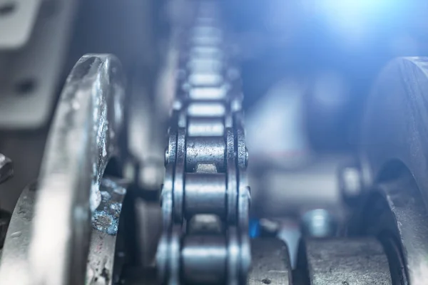 Industrial roller chain, technology background with selective focus — Stock Photo, Image