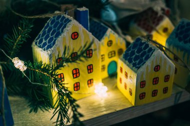 Antika vintage ve retro Noel oyuncaklar dekorasyon arka plan