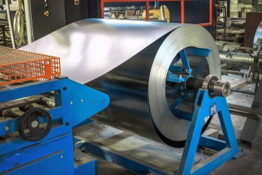 Rulo galvanizli çelik sac kesme makinası, Demir işleme merkezi ve fabrika, üretim metal boru ve tüpler imalat metal işi