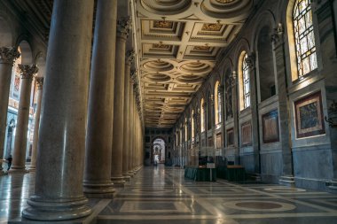 Roma, İtalya - Ekim 2019: Eski güzel Basilica di San Paolo fuori le Mura Rome, İtalya