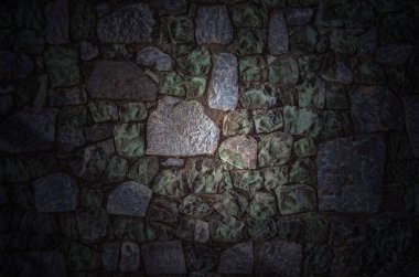 Eski nehir taşları doku beyaz gri kahverengi siyah yeşil mavi kireç sarı turuncu kestane rengi mor pembe turkuaz renkli arka plan, taş mozaik yüzey farklı türü ile tuğla duvar parçası